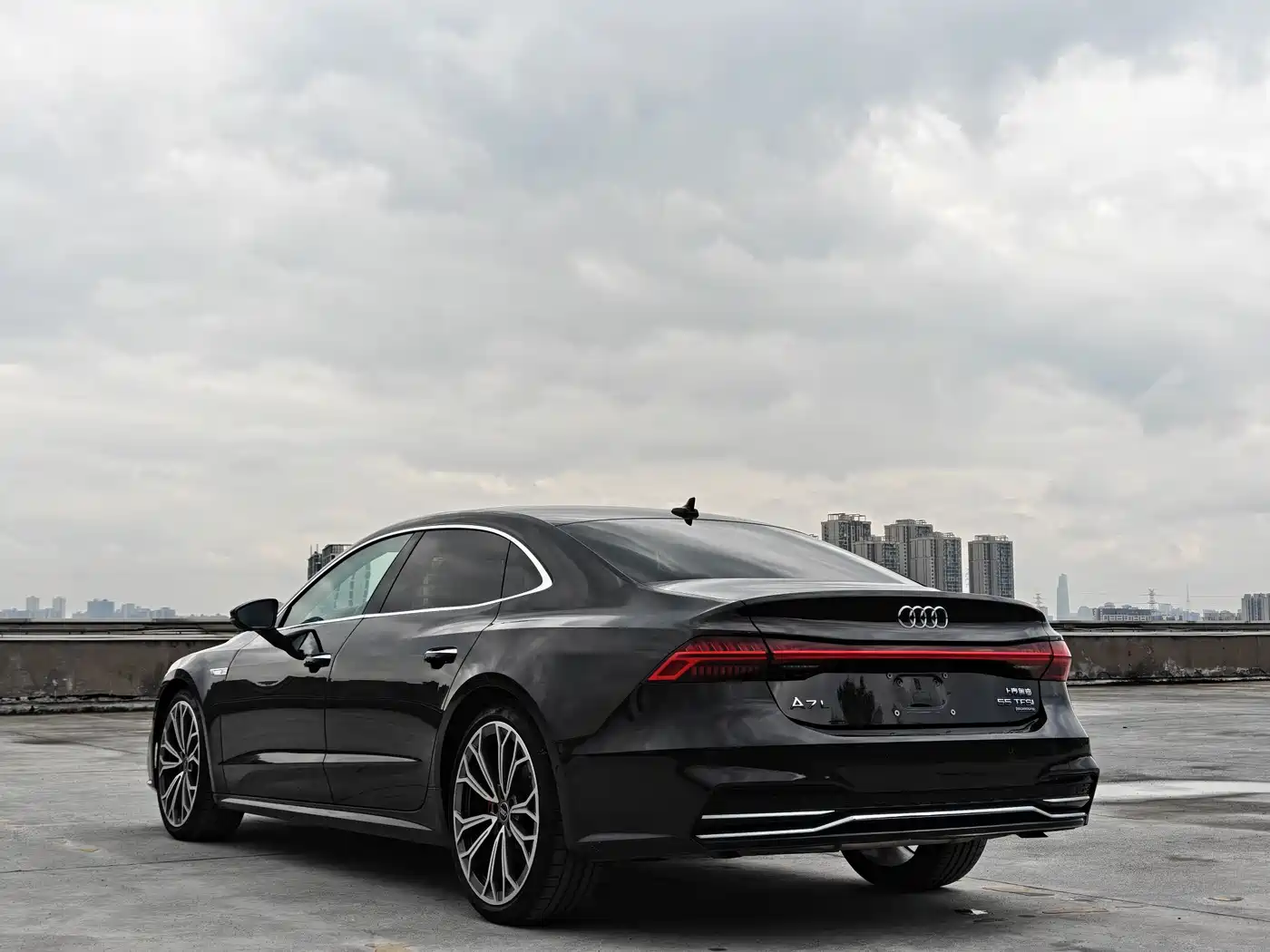 Audi A7L 2024 55 TFSI quattro Flagship фото 5