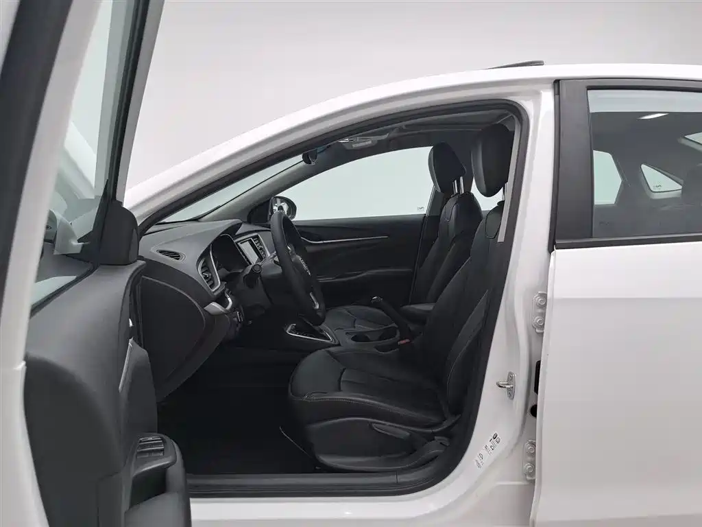 Buick Excelle 2019 18T Auto Connected Elite China VI фото 10