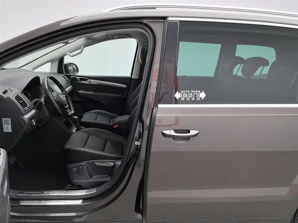 Volkswagen Sharan 2018 380TSI Comfort 7-Seater фото 10