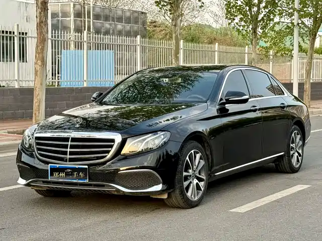 MERCEDES-BENZ E CLASS