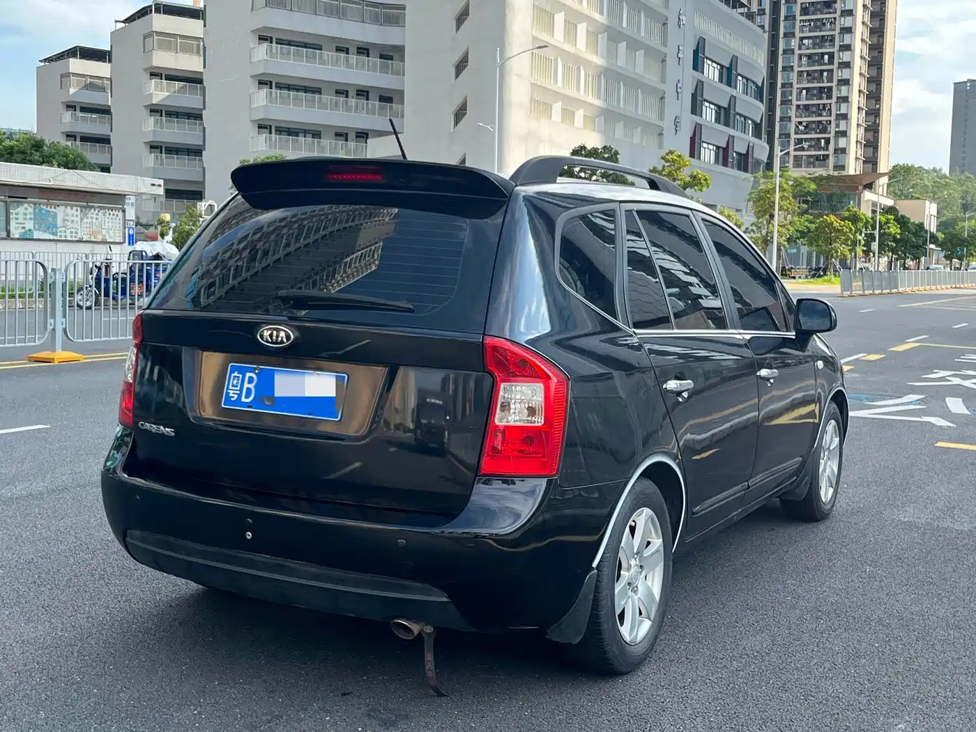 Kia Carens 2010 2007 Model 2.0L 7-seat Standard
