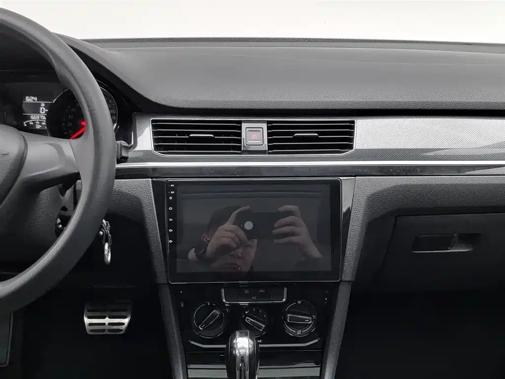 Volkswagen C-TREK 2017 1.6L Automatic Comfort фото 12