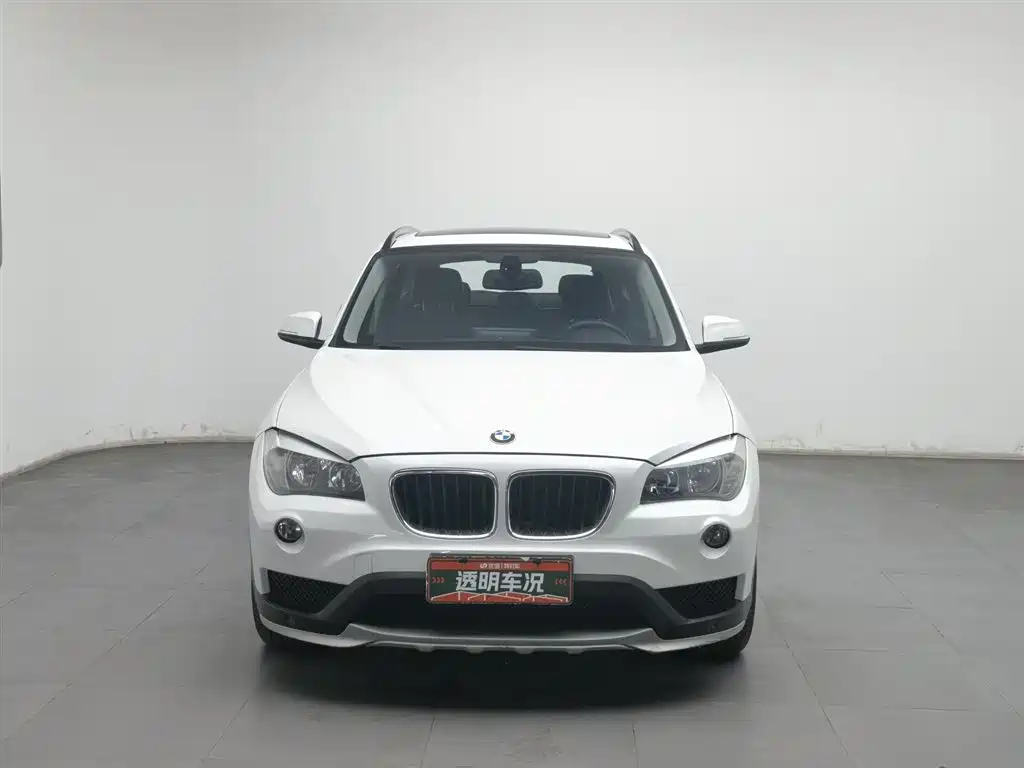 BMW X1 2015 Model sDrive18i Fashion Advanced Edition фото 3