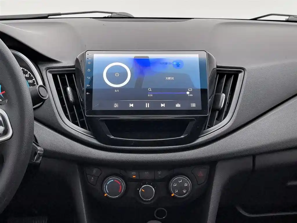 Chevrolet Cavalier 2019 320 Auto Sunroof Enjoyment Edition фото 12