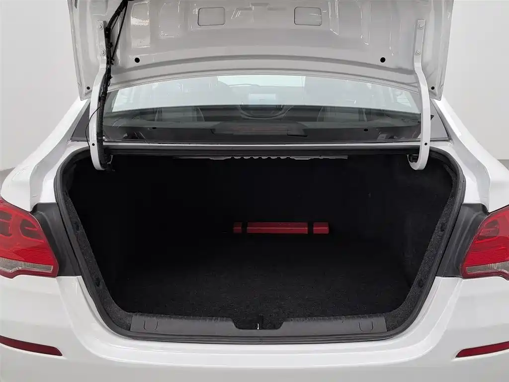 Chevrolet Cavalier 2019 320 Auto Sunroof Enjoyment Edition фото 16