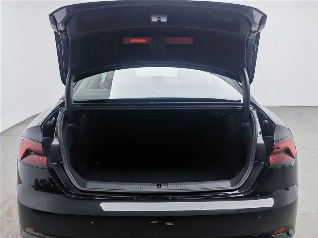 Audi A5 (Import) 2017 Coupe 40 TFSI Style фото 16
