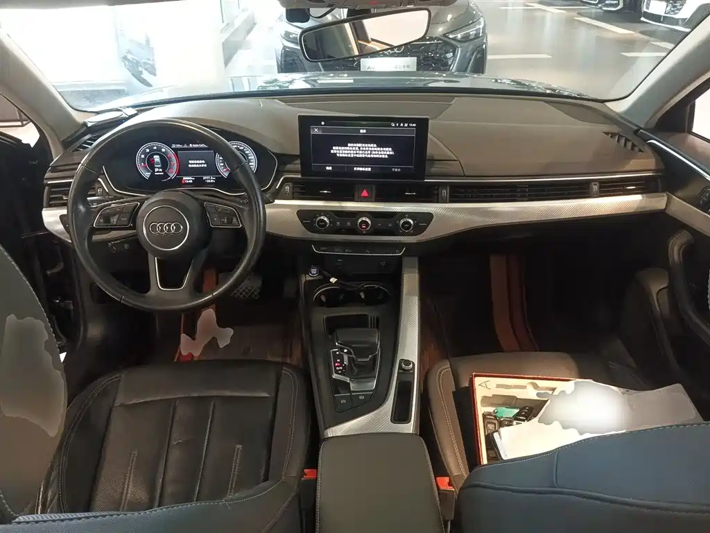 AUDI A4L