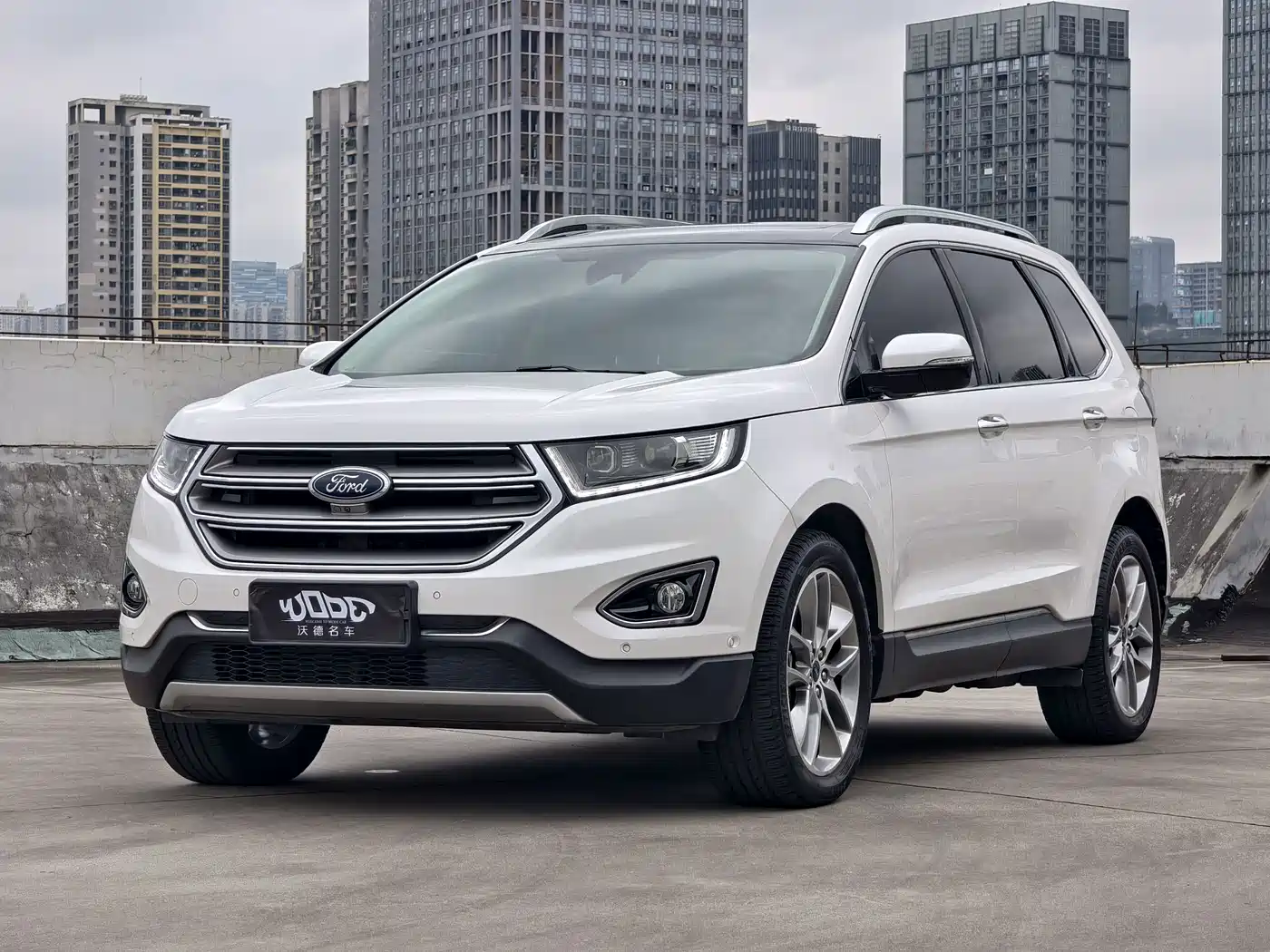 Photo 1 - Ford Edge