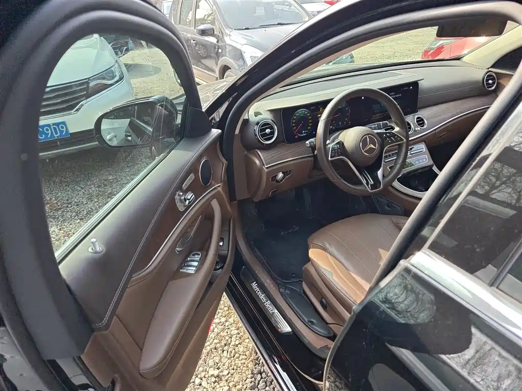 Mercedes-Benz E-Class 2023 Facelift E 300 L Fashion фото 16