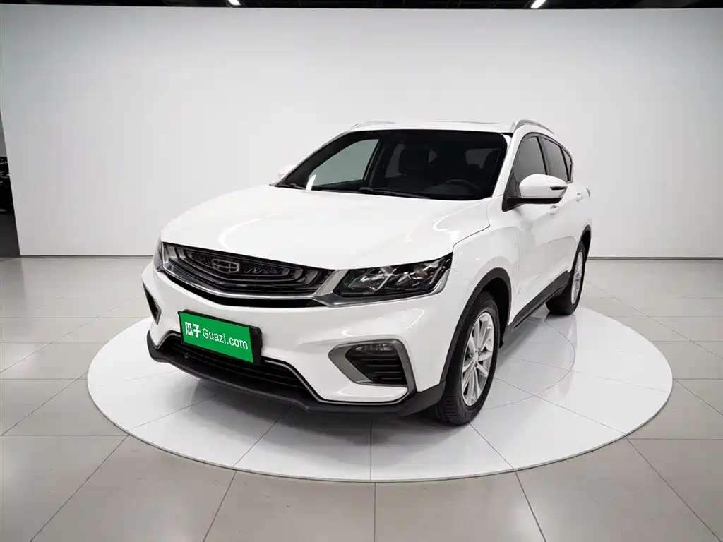 Фото 1 - Geely Coolray