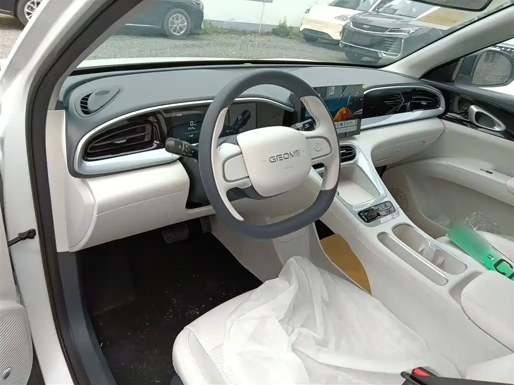 Geely Galaxy Starry Wish 2026 Edition 310km Youth Version фото 10