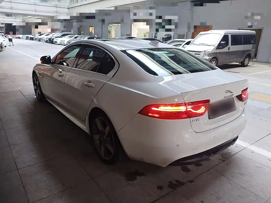 Jaguar XE 2017 2015 2.0T 200PS R-Sport