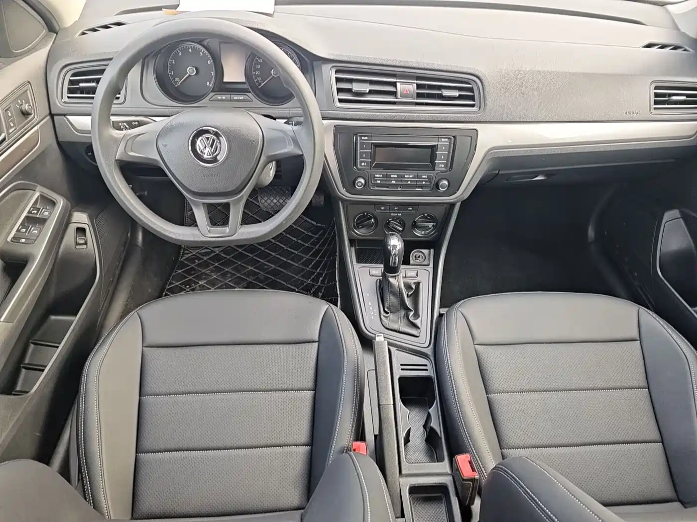 Фото 6 - Volkswagen Lavida