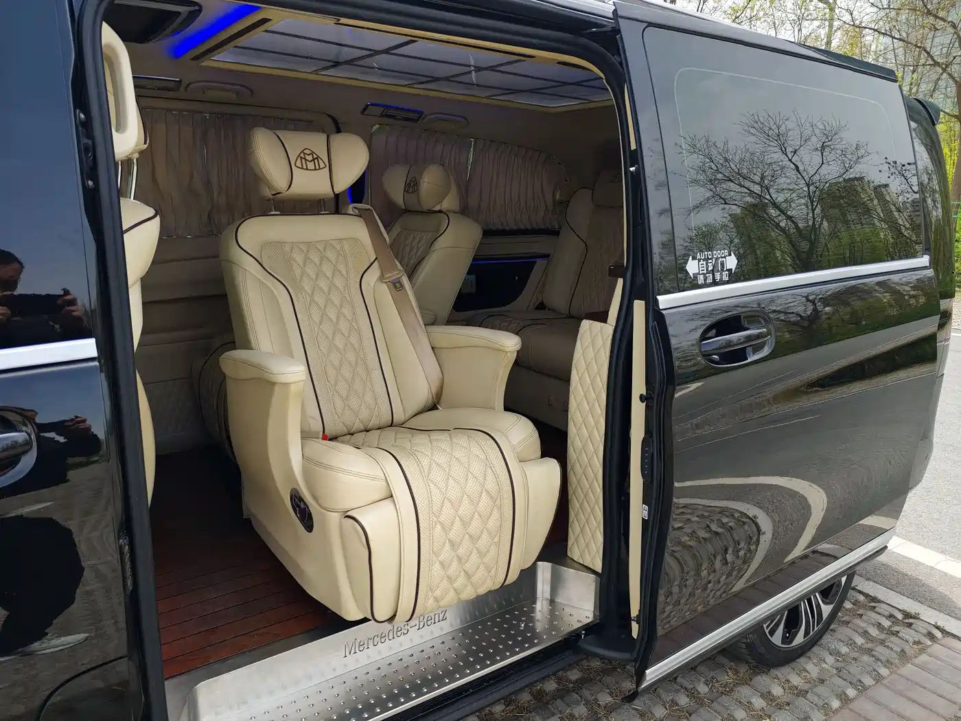Mercedes-Benz Vito 2018 2.0T Business Edition China VI фото 16