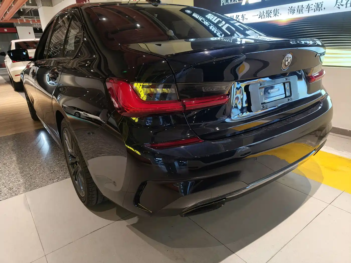 BMW 3 Series 2021 Second Facelift 325i M Sport Night Package фото 16