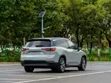 Фото 6 - NIO ES8