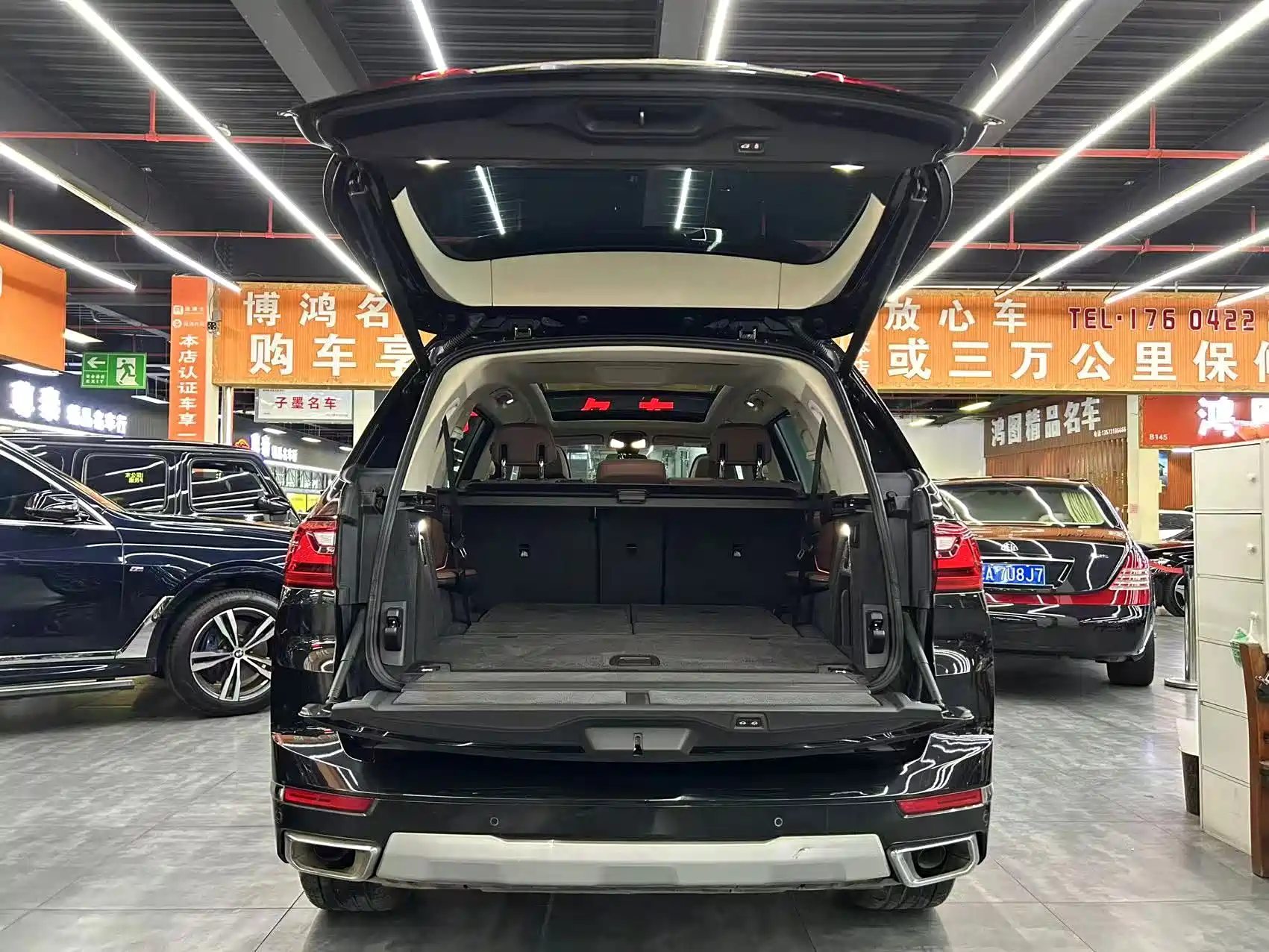 Фото 15 - BMW X7