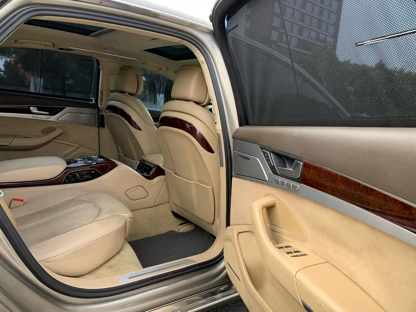 Audi A8 2013 A8L 50 TFSI quattro Luxury фото 16