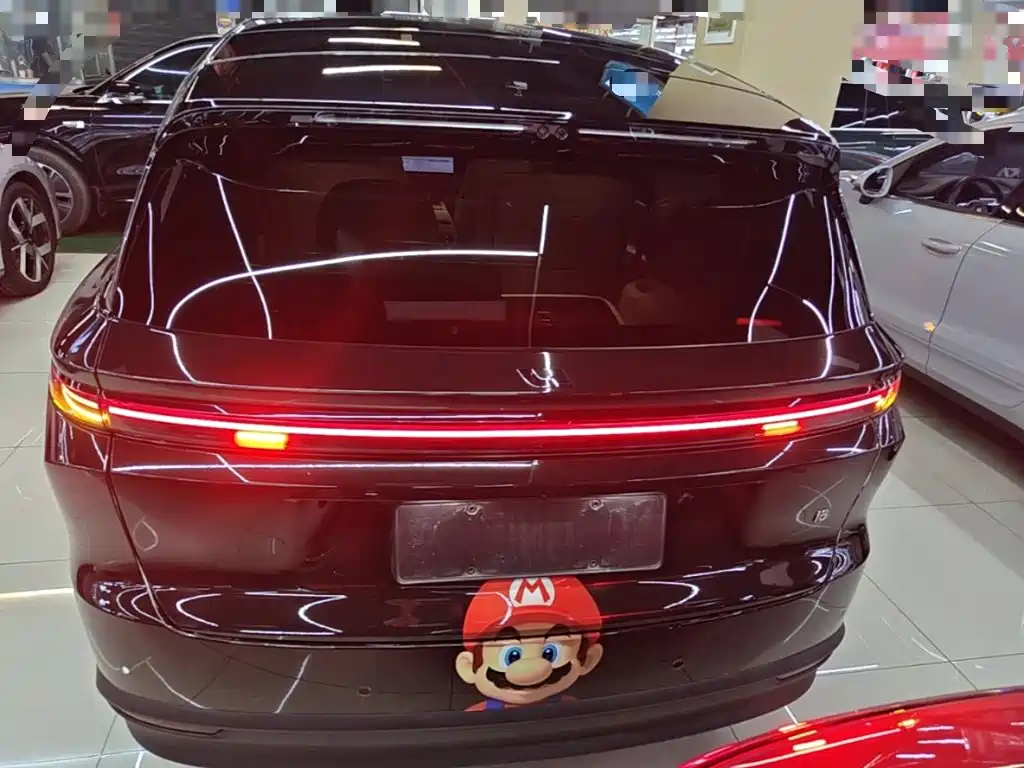 Li Auto Li i8 2026 2025 Standard Edition