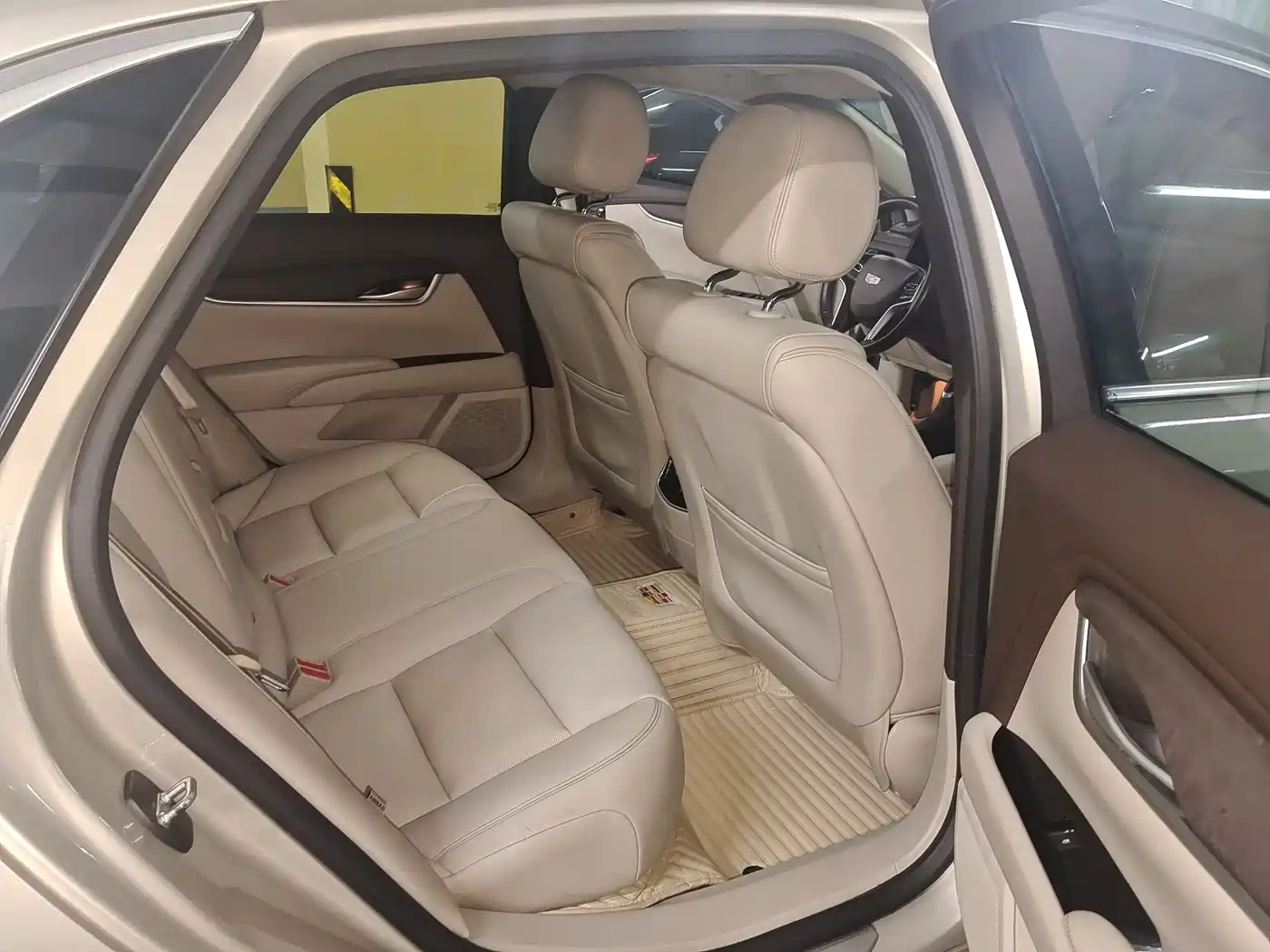 Cadillac XTS 2016 28T Technology фото 10