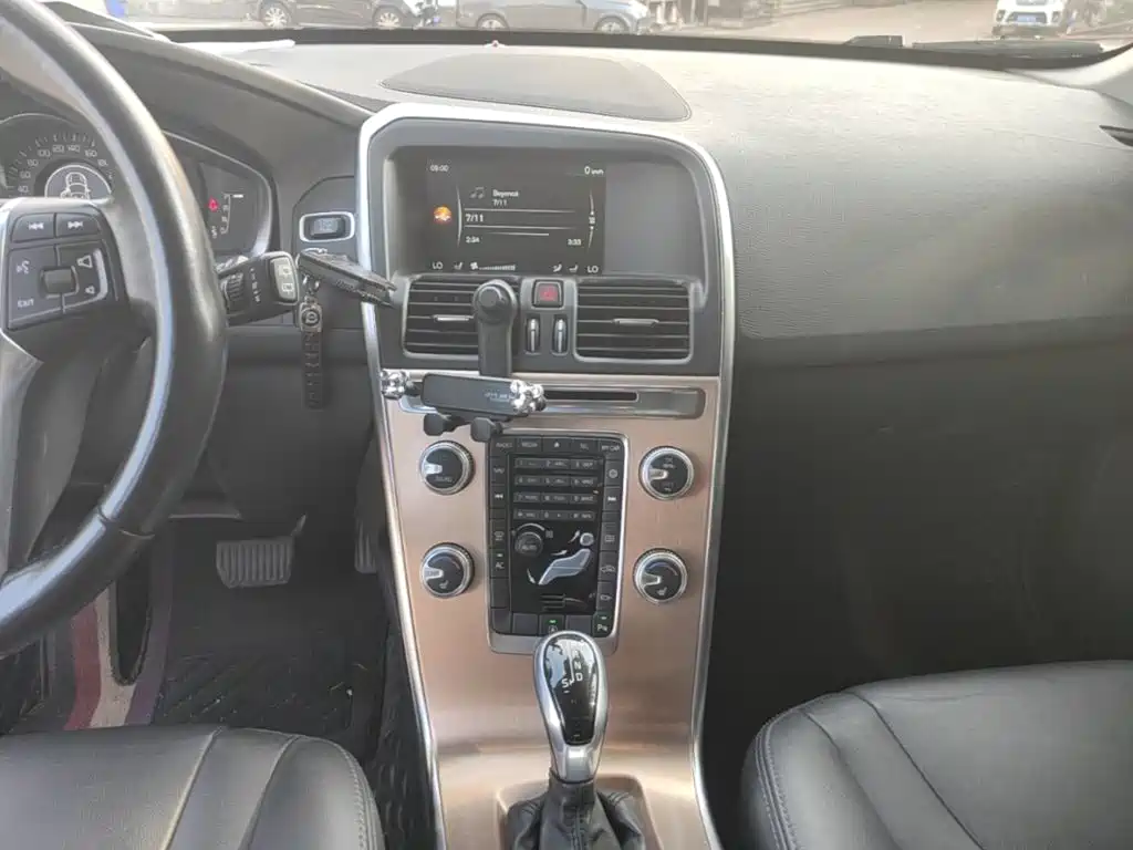 Volvo XC60 2015 2015 T5 Smart Advance Edition