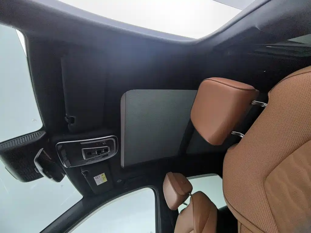 صورة 14 - BYD Tang New Energy