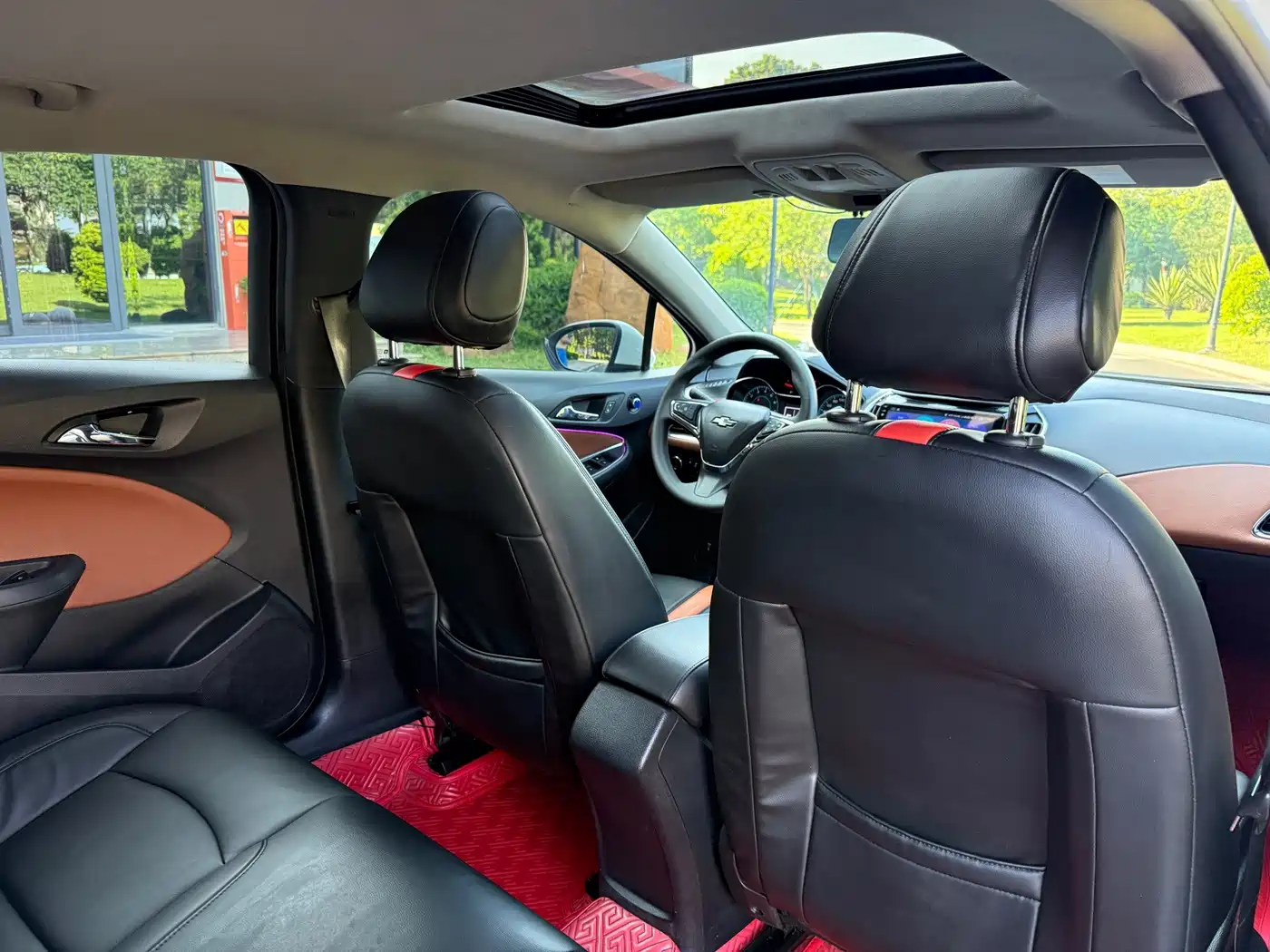 Chevrolet Cruze 2018 2018 320 Automatic Pioneer Sunroof Edition