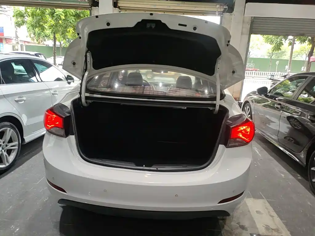 Hyundai Langdong 2017 2016 1.6L Automatic Smart Edition