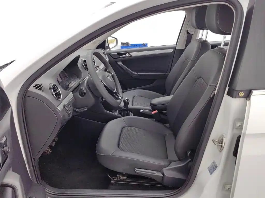 Jetta VA3 2021 2019 1.5L Manual Joy Edition