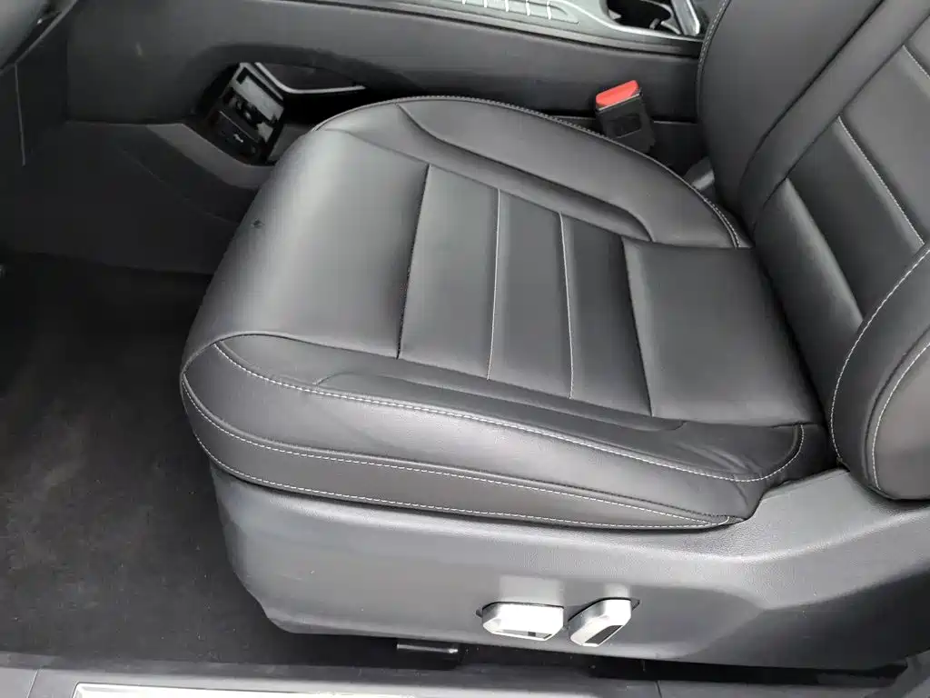 WEY VV5 2020 2020 1.5T 2WD Style Pioneer