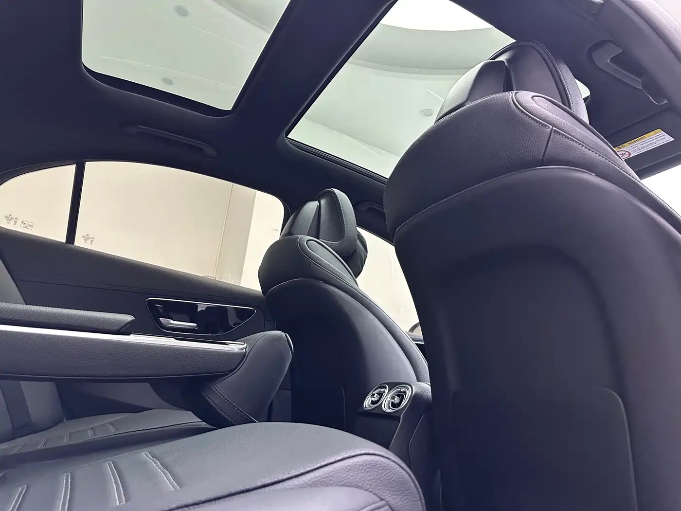 Mercedes-Benz C-Class 2024 Facelift III C 260 L фото 15