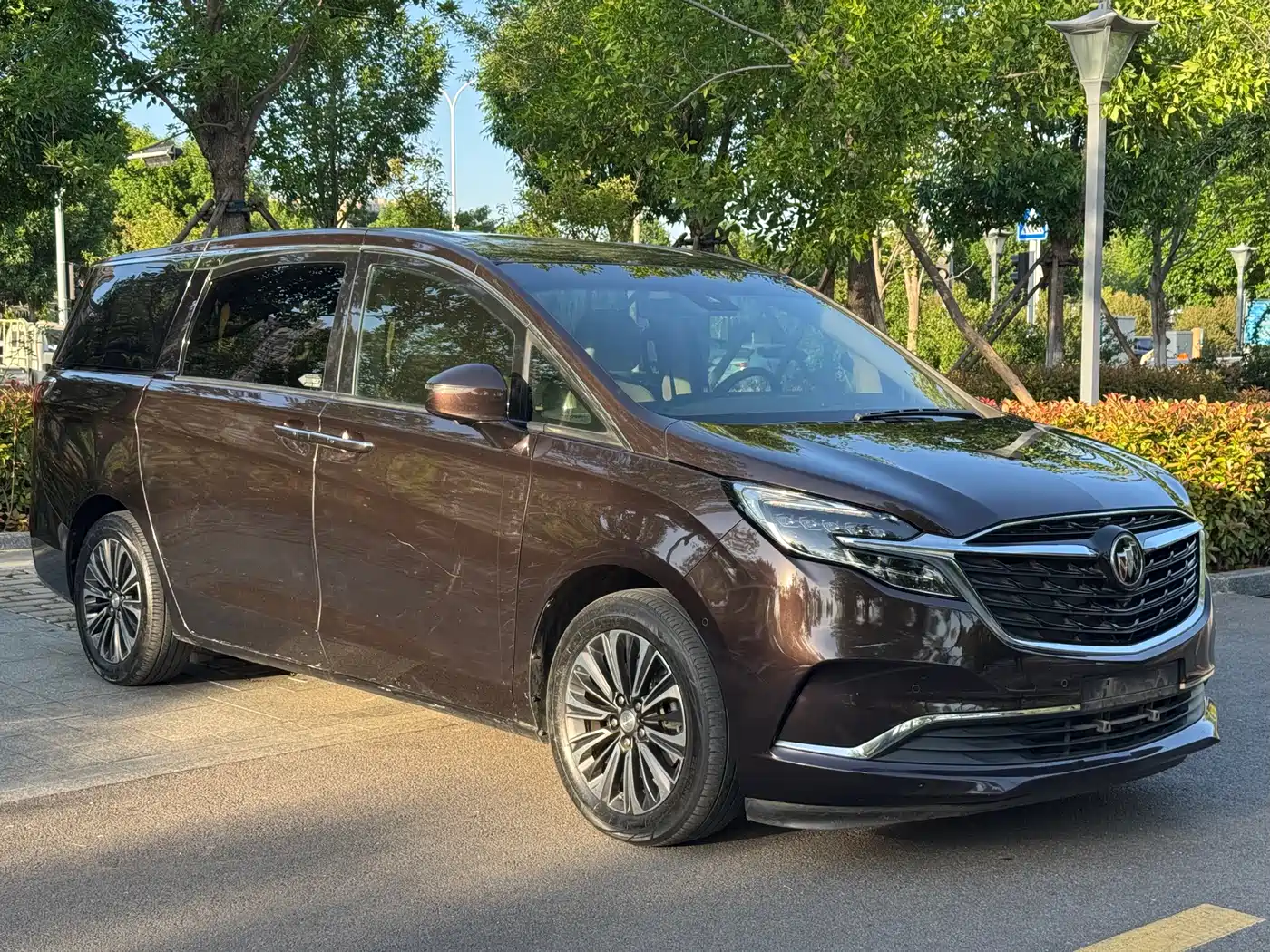 Buick GL8 2021 ES Landlord 653T Luxury фото 3