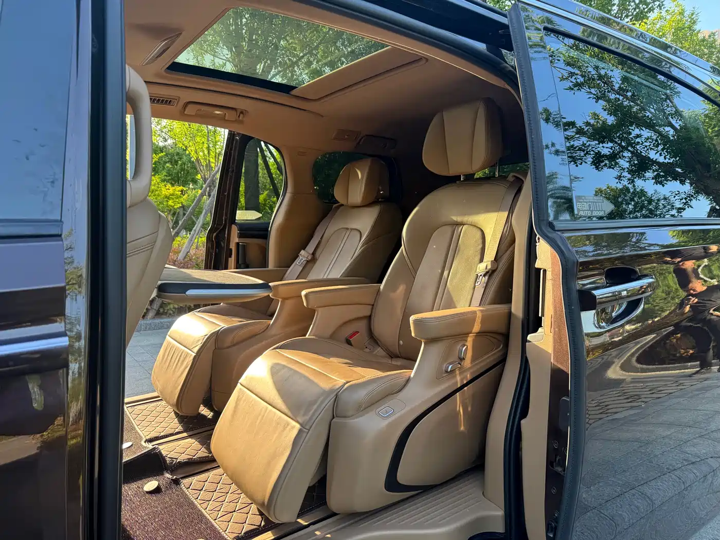 Buick GL8 2021 ES Landlord 653T Luxury фото 15