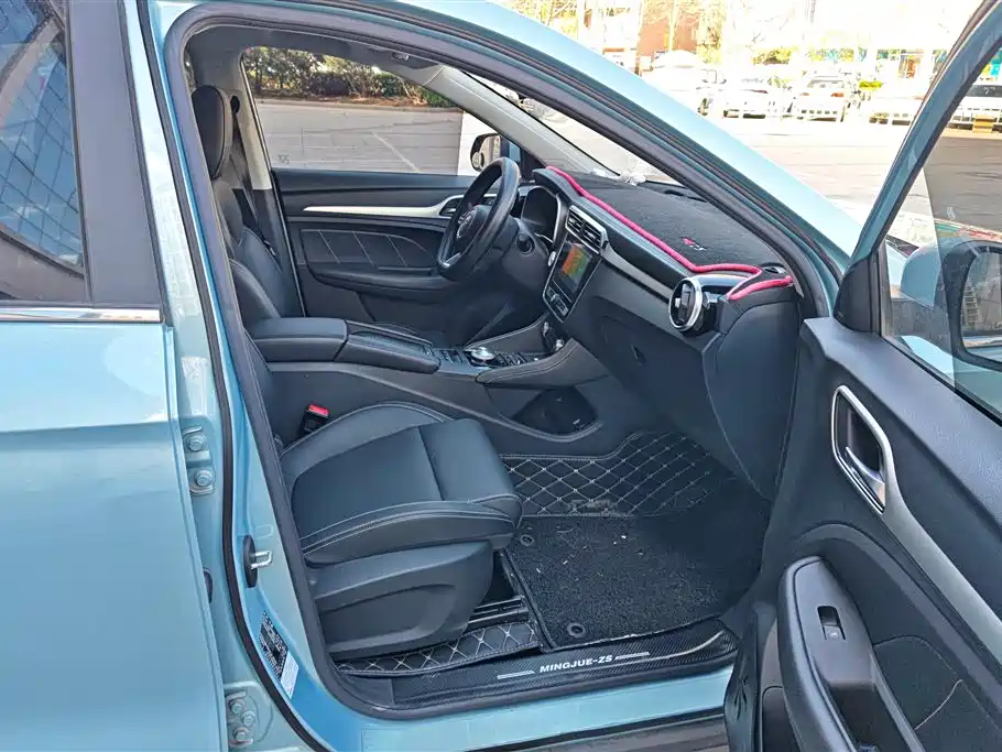 MG EZS PURE ELECTRIC