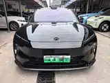 Фото 2 - NIO ET5