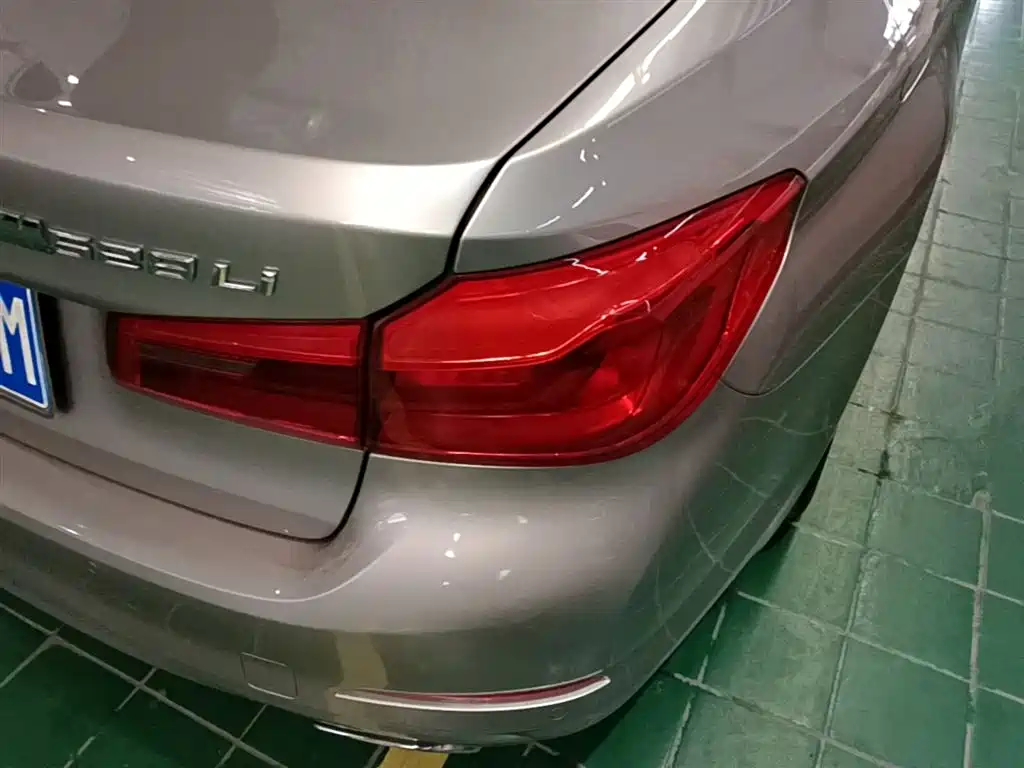 BMW 5 Series 2018 528Li Launch Special Edition фото 8
