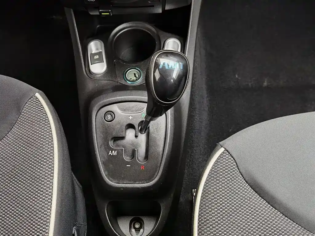 BYD F0 2015 1.0L AMT Xuan Cool Edition фото 13