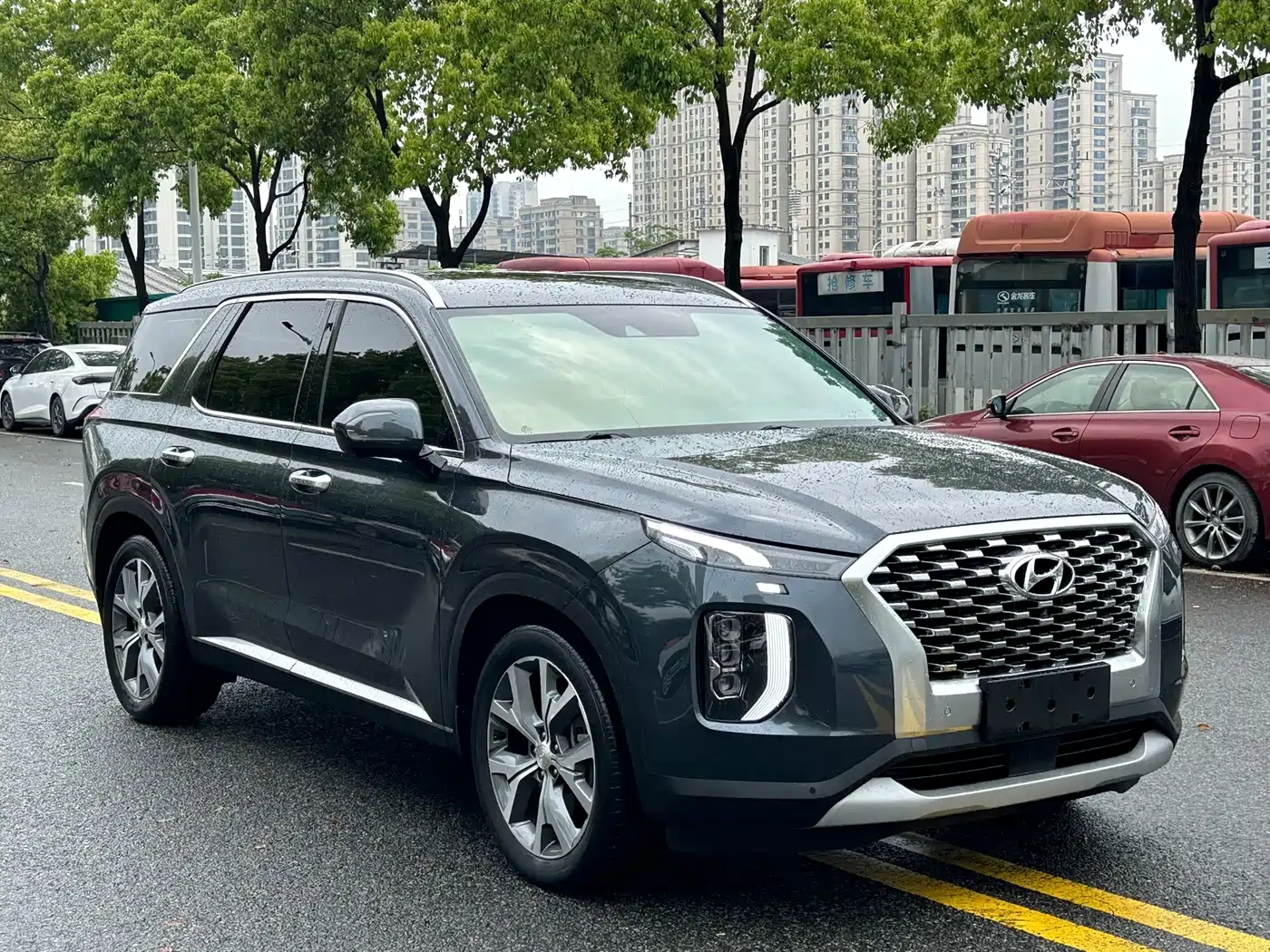 Hyundai Palisade 2021 3.5L Automatic 4WD GLS фото 3