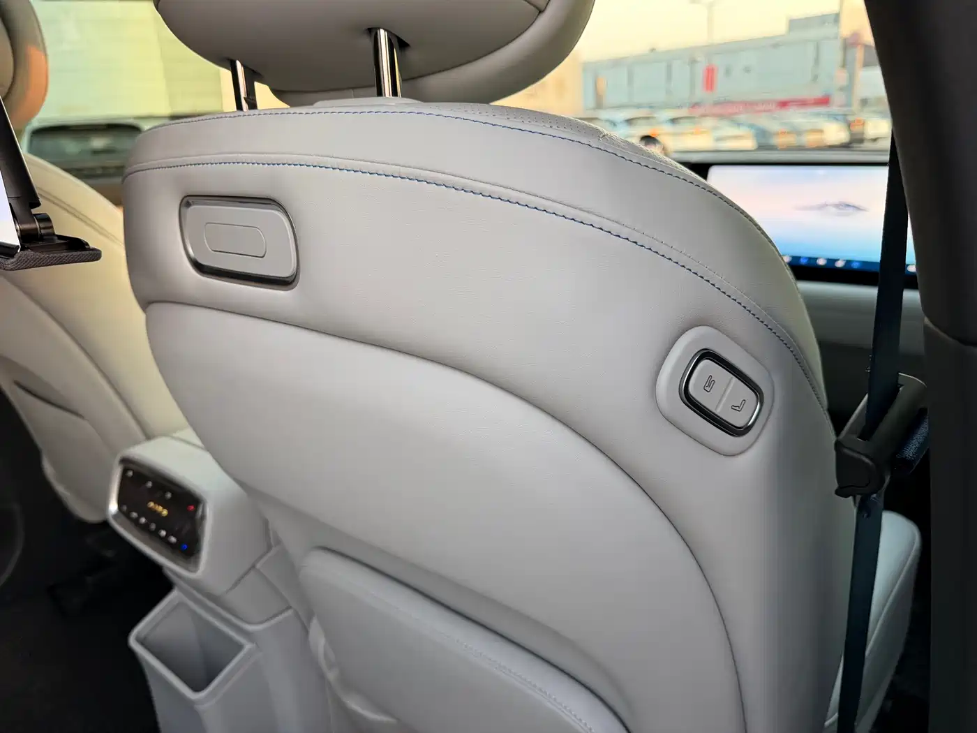 AITO Wenjie AITO M9 2024 Range Extender Ultra 52kWh 6-seater фото 29