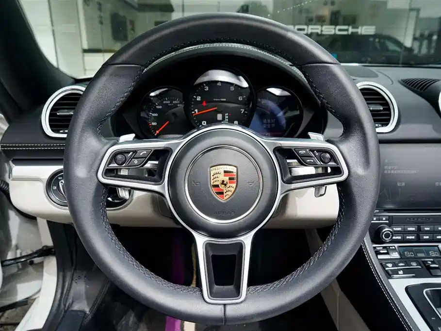 Porsche 718 2022 Boxster 2.0T фото 14