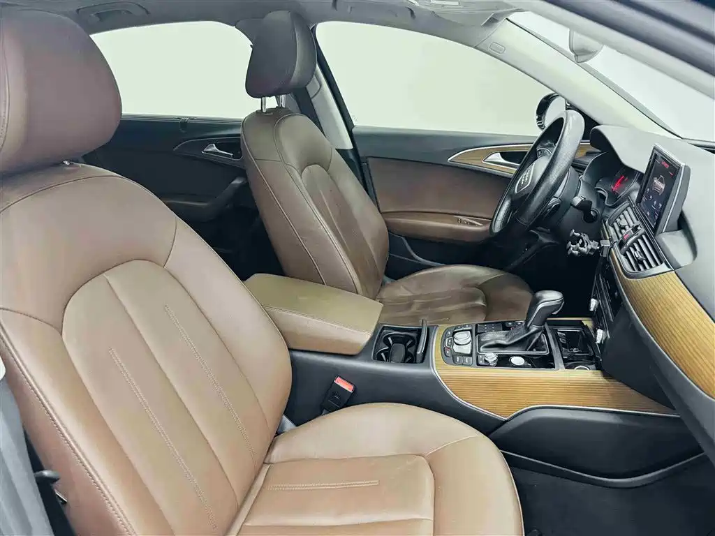 Audi A6L 2018 30th Anniversary 30 FSI Style фото 26
