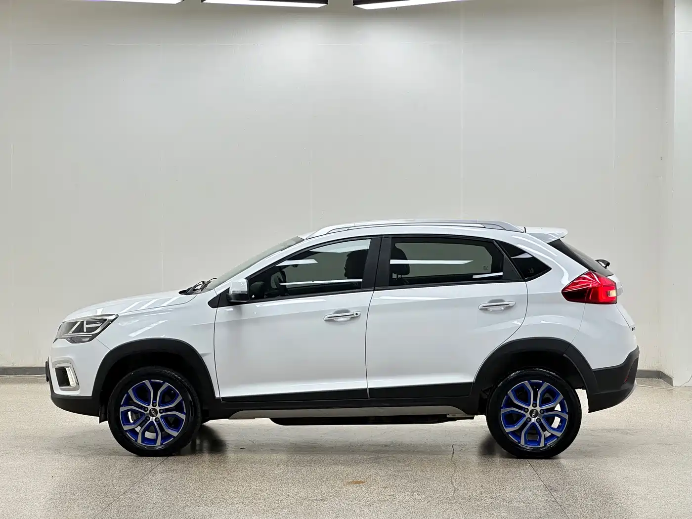 Chery New Energy Chery Tiggo 3xe 2018 2018 400 Enjoyment Edition