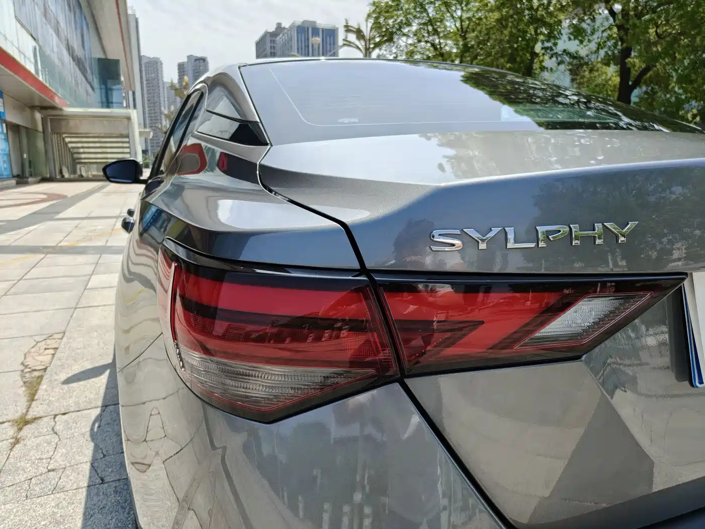 Nissan SYLPHY, миниатюра 10
