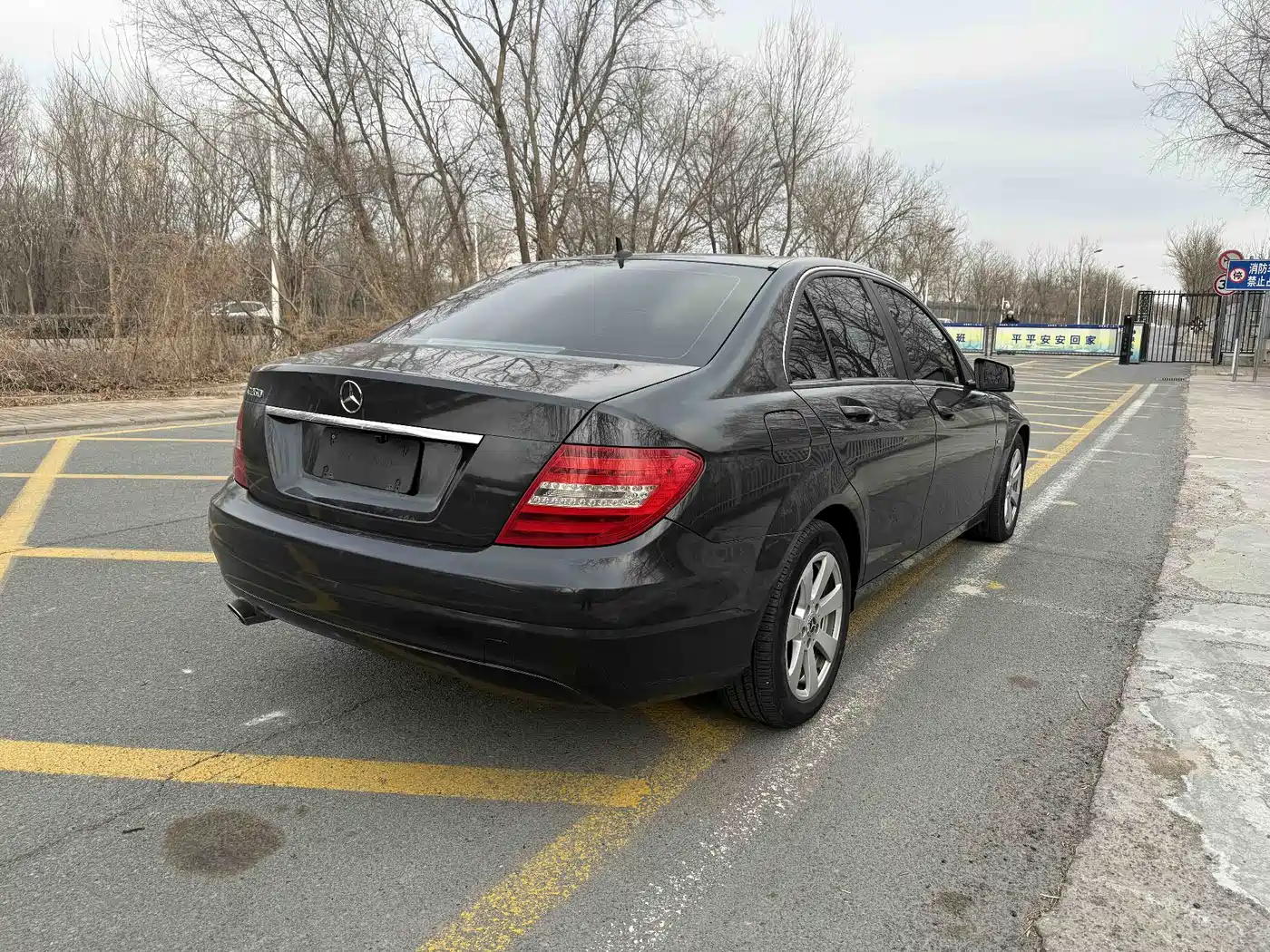 Mercedes-Benz C-Class 2011 C 180K Classic фото 4