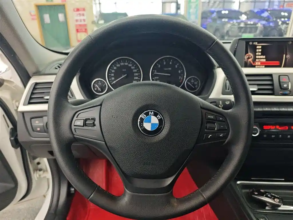 BMW 3 Series 2015 320Li Super Joy Fashion фото 7