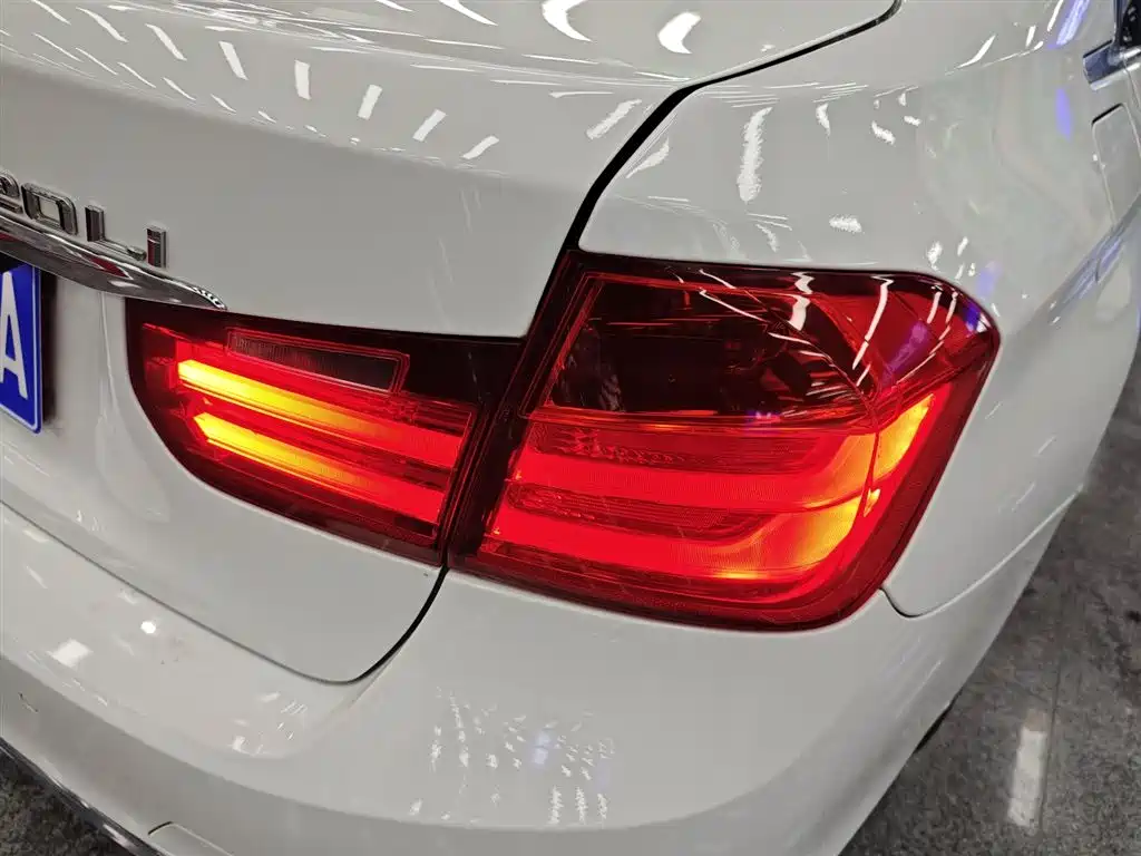 BMW 3 Series 2015 320Li Super Joy Fashion фото 24