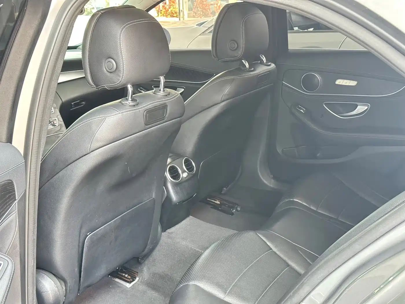 Mercedes-Benz C-Class 2016 C 200 L Sport фото 6