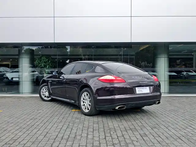 Porsche Panamera 2010 Panamera 4 3.6L — фото 3