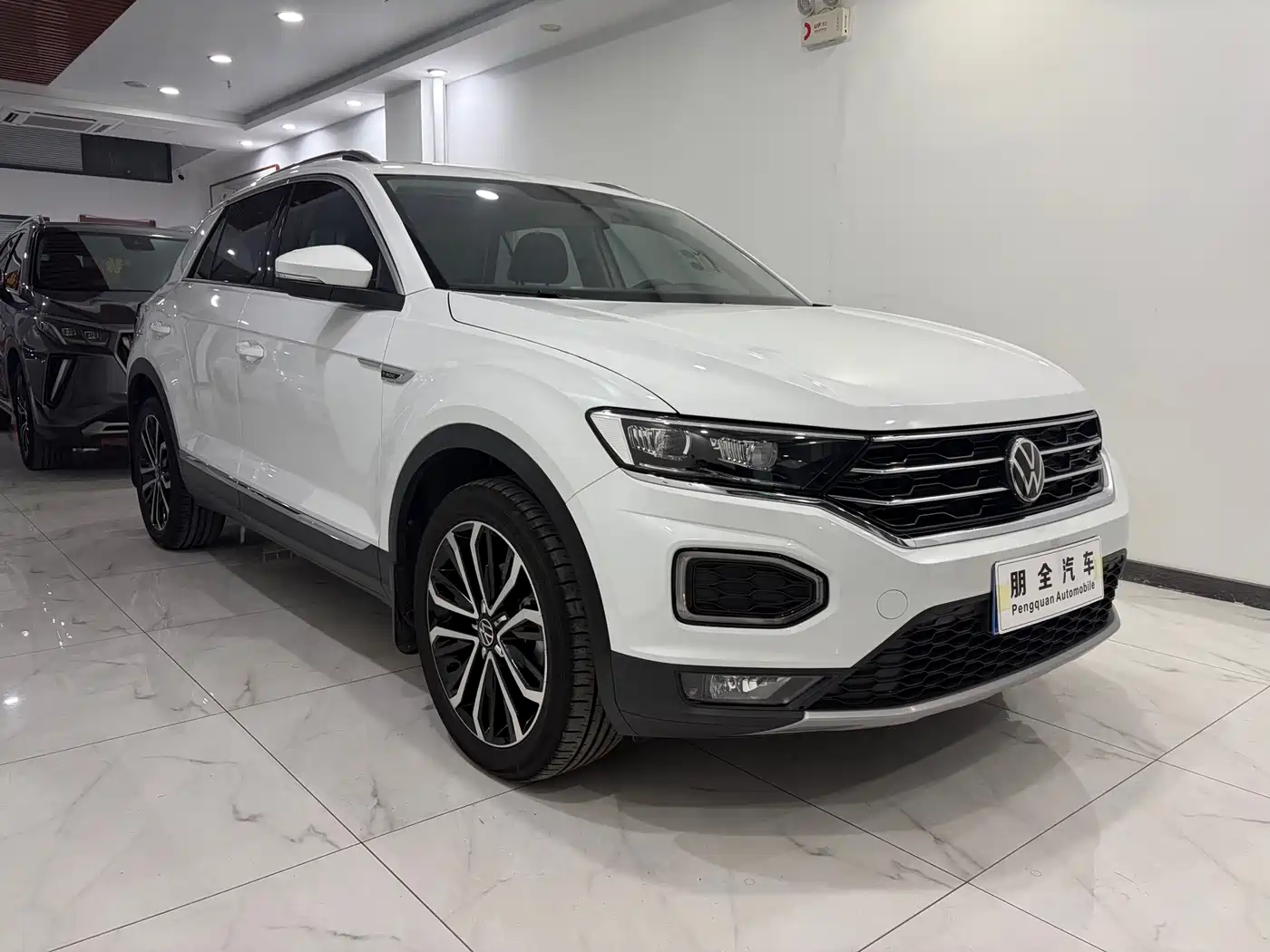 Volkswagen T-ROC 2022 280TSI DSG 2WD Comfort PLUS фото 3