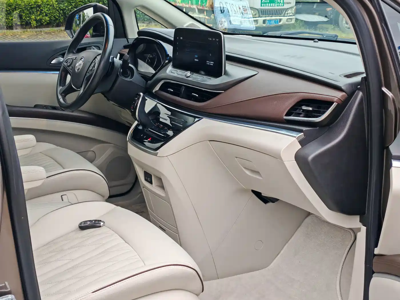 Buick GL8, миниатюра 14